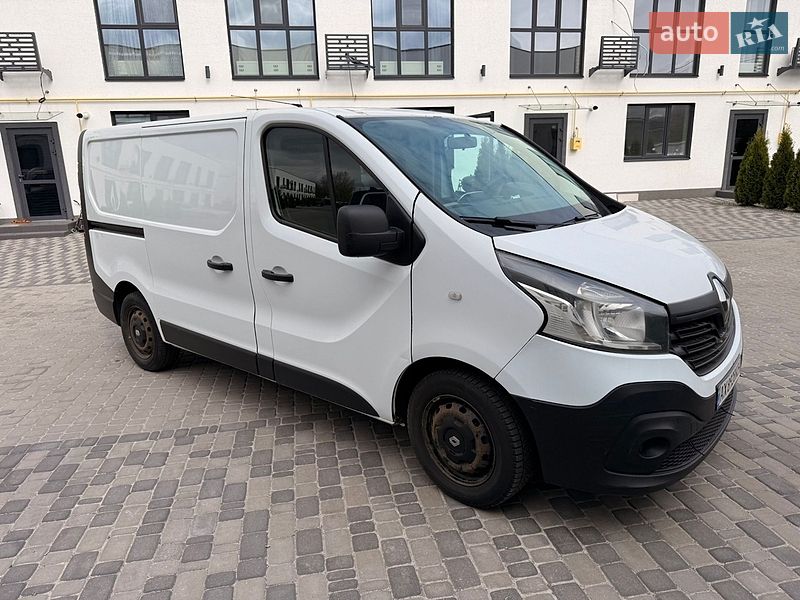Renault Trafic 2016