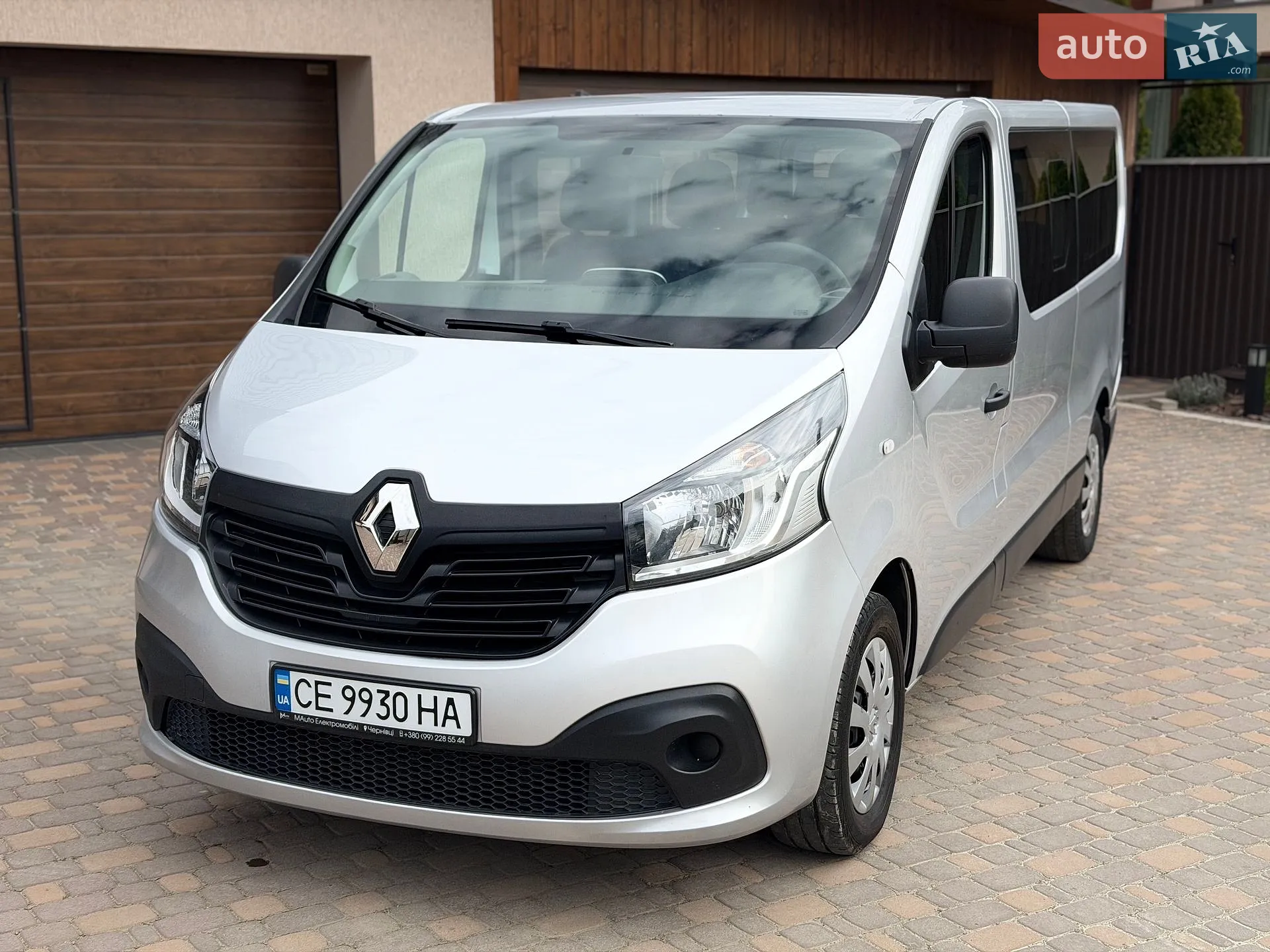 2017 Renault Trafic - мініатюра 3