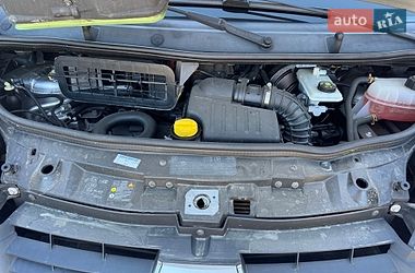 Мінівен Renault Trafic 2012 в Луцьку