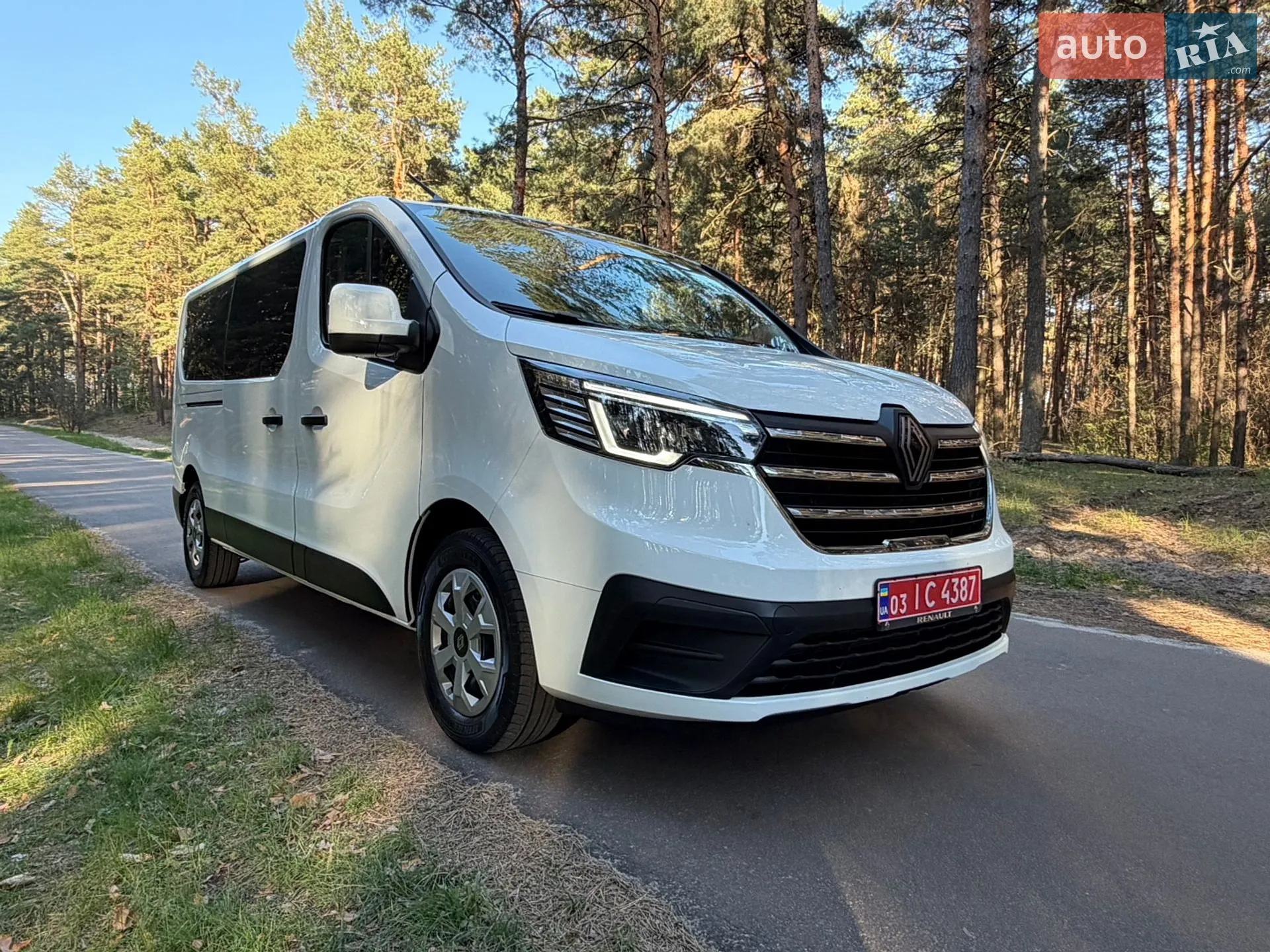 2025 Renault Trafic - мініатюра 3
