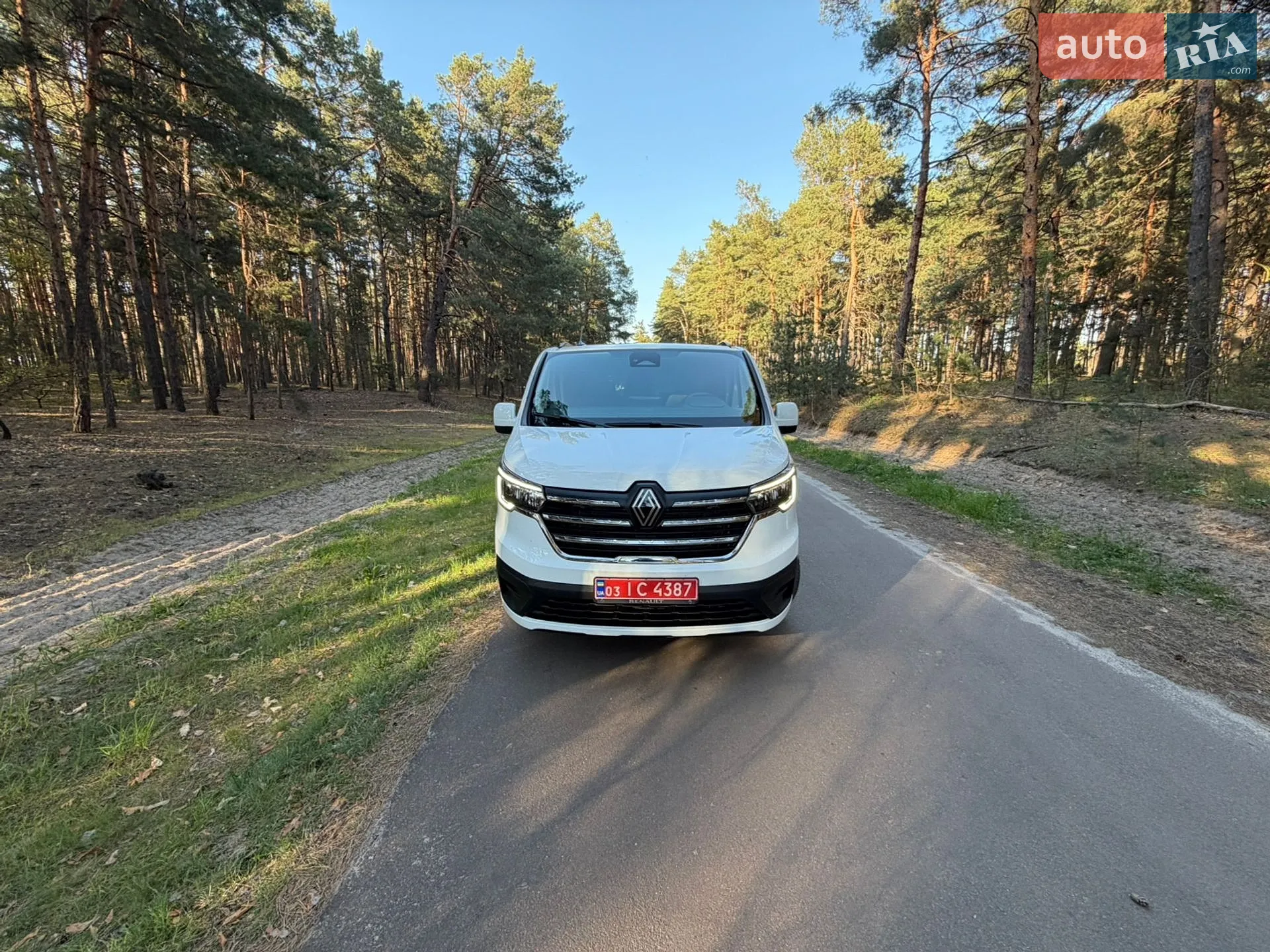 2025 Renault Trafic - мініатюра 32