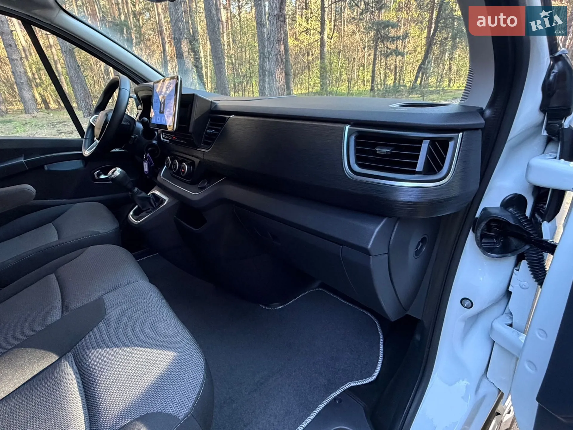 2025 Renault Trafic - мініатюра 53
