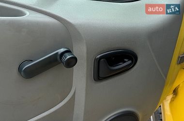 Минивэн Renault Trafic 2003 в Каменец-Подольском