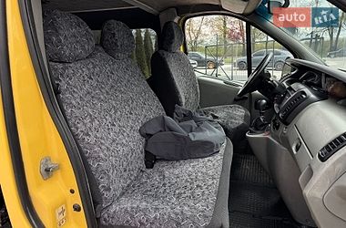 Минивэн Renault Trafic 2003 в Каменец-Подольском