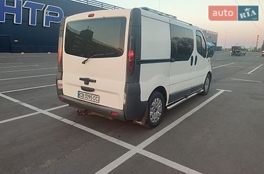 Грузовой фургон Renault Trafic 2004 в Чернигове