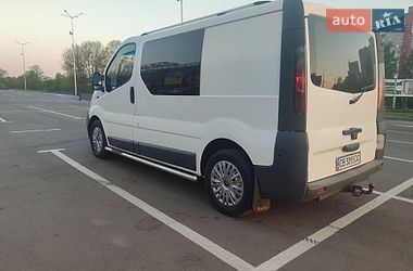 Грузовой фургон Renault Trafic 2004 в Чернигове