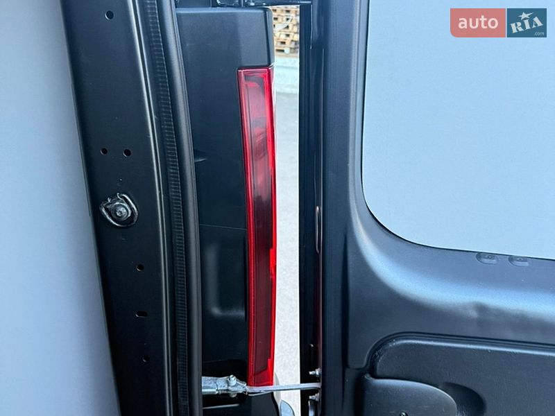 Грузовой фургон Renault Trafic 2020 в Луцке
