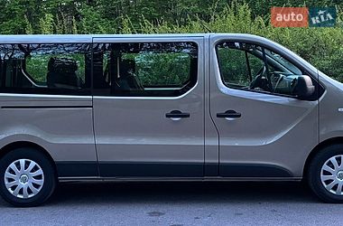 Минивэн Renault Trafic 2015 в Луцке