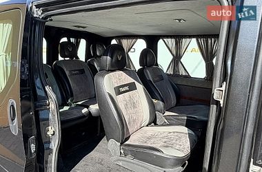 Минивэн Renault Trafic 2006 в Ровно