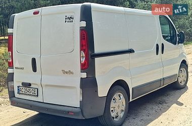 Грузовой фургон Renault Trafic 2009 в Старой Выжевке