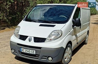 Грузовой фургон Renault Trafic 2009 в Старой Выжевке