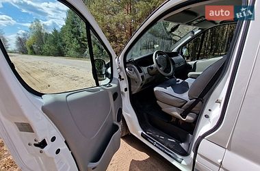 Грузовой фургон Renault Trafic 2009 в Старой Выжевке