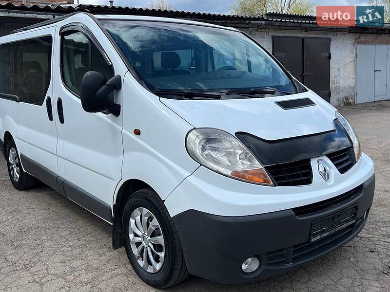 Минивэн Renault Trafic 2008 в Желтых Водах
