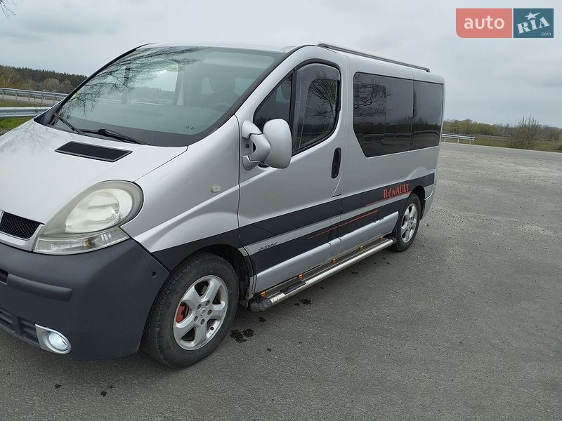 Минивэн Renault Trafic 2005 в Балаклее