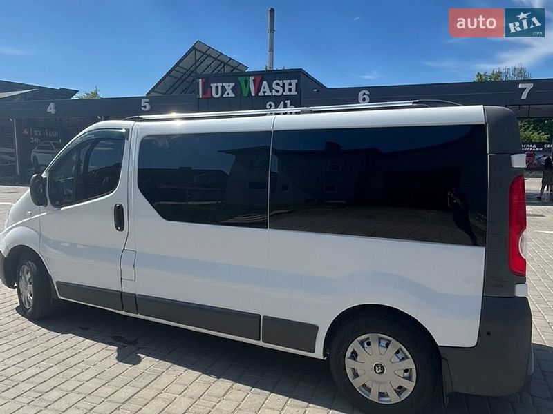 Мінівен Renault Trafic 2009 в Коломиї