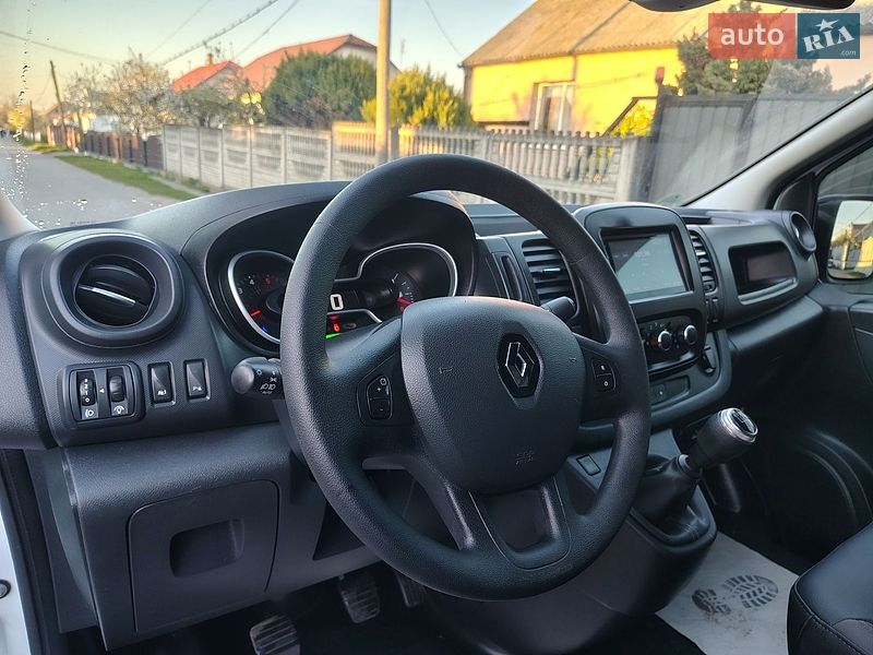 Минивэн Renault Trafic 2021 в Дубно