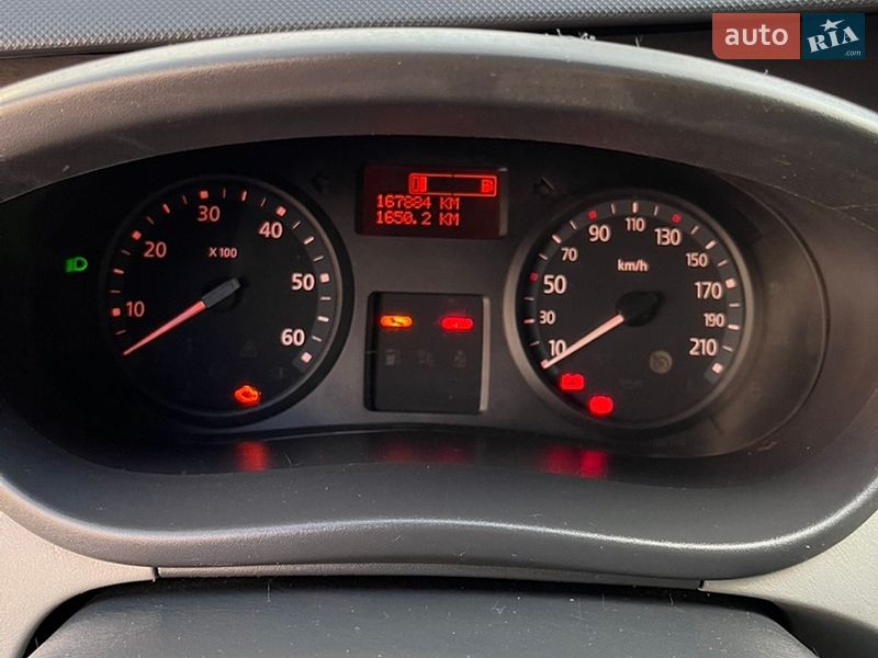 Грузовой фургон Renault Trafic 2012 в Бродах