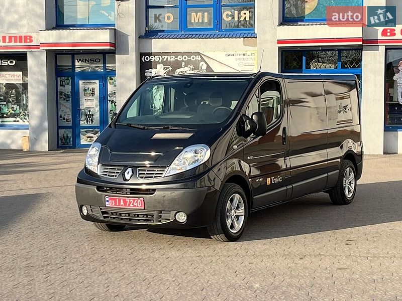 Грузовой фургон Renault Trafic 2012 в Бродах