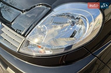 Грузовой фургон Renault Trafic 2012 в Бродах