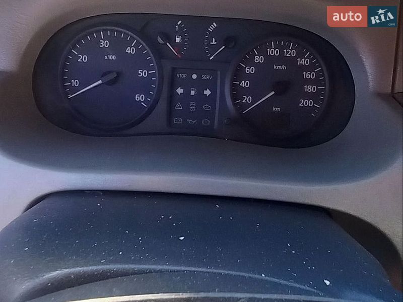 Мінівен Renault Trafic 2004 в Овручі фото 2 Мінівен Renault Trafic 2004 в Овручі