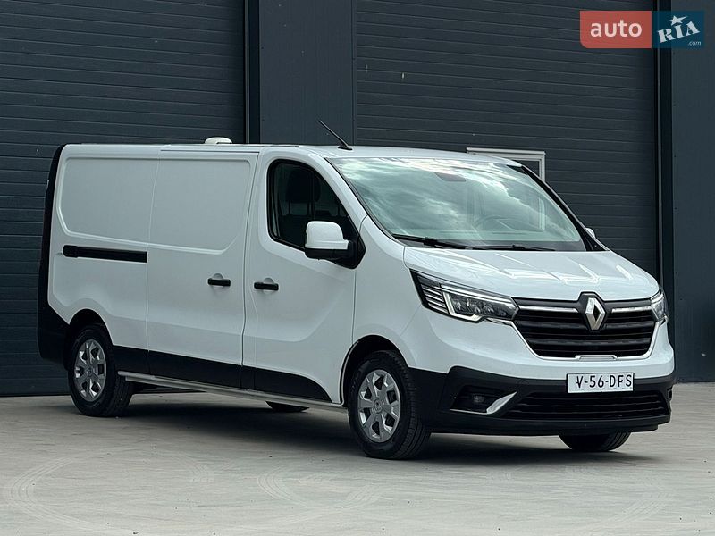 Грузовой фургон Renault Trafic 2023 в Дубно
