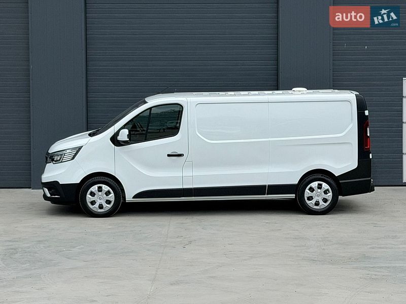 Грузовой фургон Renault Trafic 2023 в Дубно