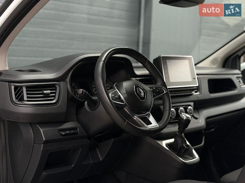 Грузовой фургон Renault Trafic 2023 в Дубно
