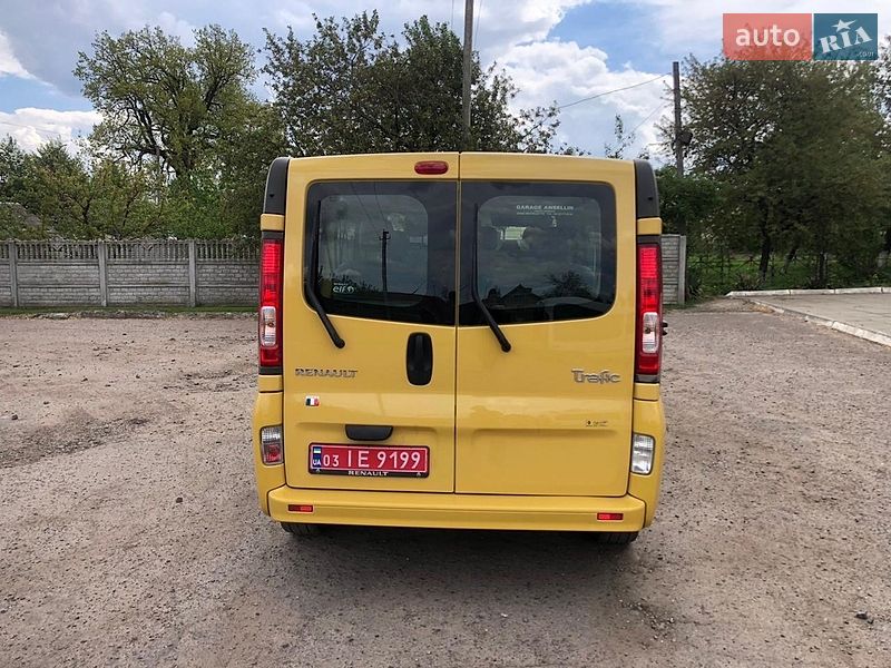 Минивэн Renault Trafic 2012 в Рожище