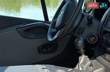 Грузовой фургон Renault Trafic 2018 в Каменском