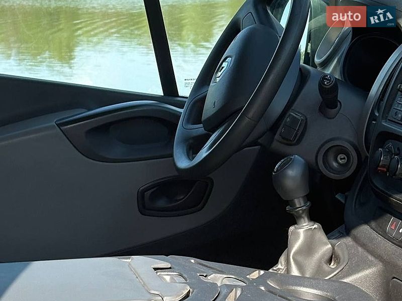 Грузовой фургон Renault Trafic 2018 в Каменском