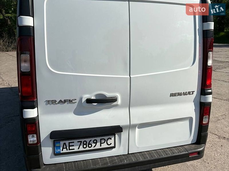Грузовой фургон Renault Trafic 2018 в Каменском