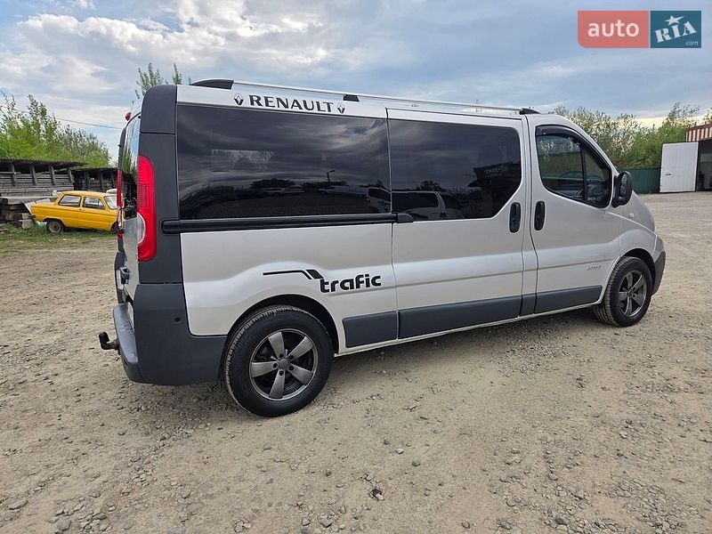 Минивэн Renault Trafic 2008 в Коломые