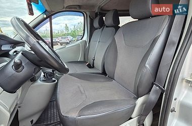 Минивэн Renault Trafic 2008 в Коломые