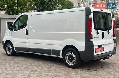 Вантажний фургон Renault Trafic 2014 в Рівному