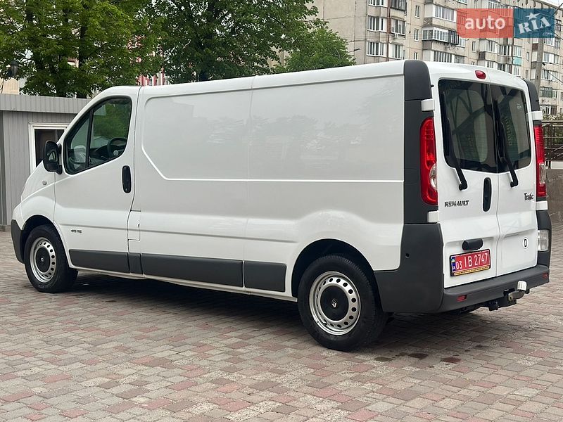 Вантажний фургон Renault Trafic 2014 в Рівному