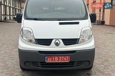 Вантажний фургон Renault Trafic 2014 в Рівному