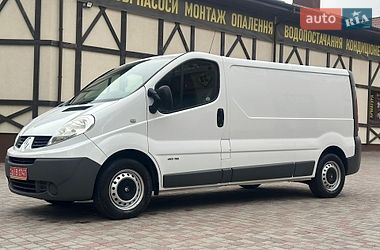 Вантажний фургон Renault Trafic 2014 в Рівному