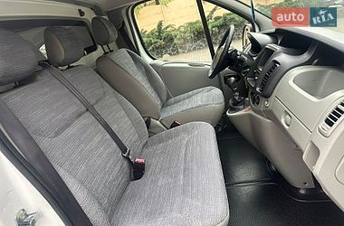 Вантажний фургон Renault Trafic 2014 в Рівному