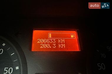 Вантажний фургон Renault Trafic 2014 в Рівному