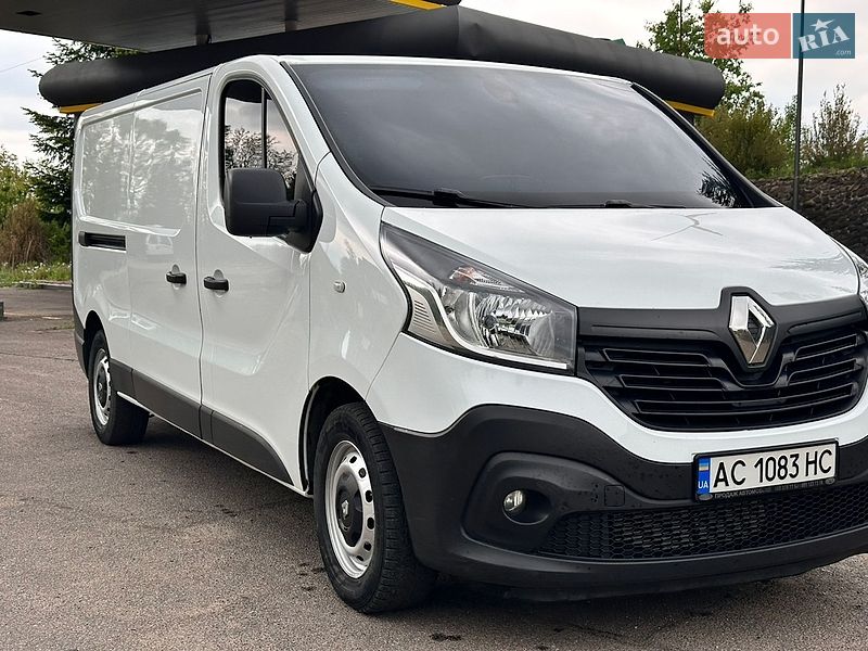 Вантажний фургон Renault Trafic 2019 в Івано-Франківську