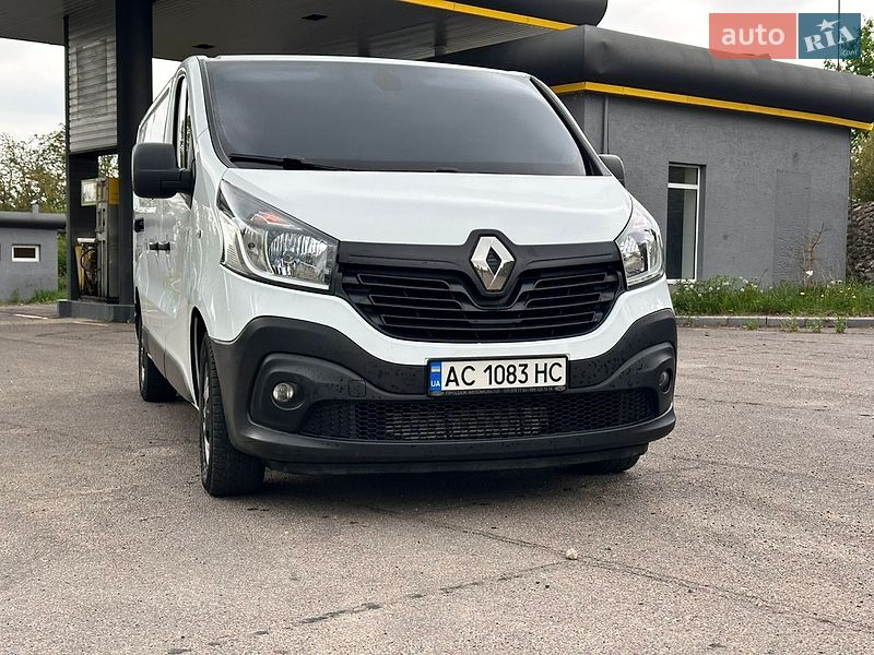 Вантажний фургон Renault Trafic 2019 в Івано-Франківську