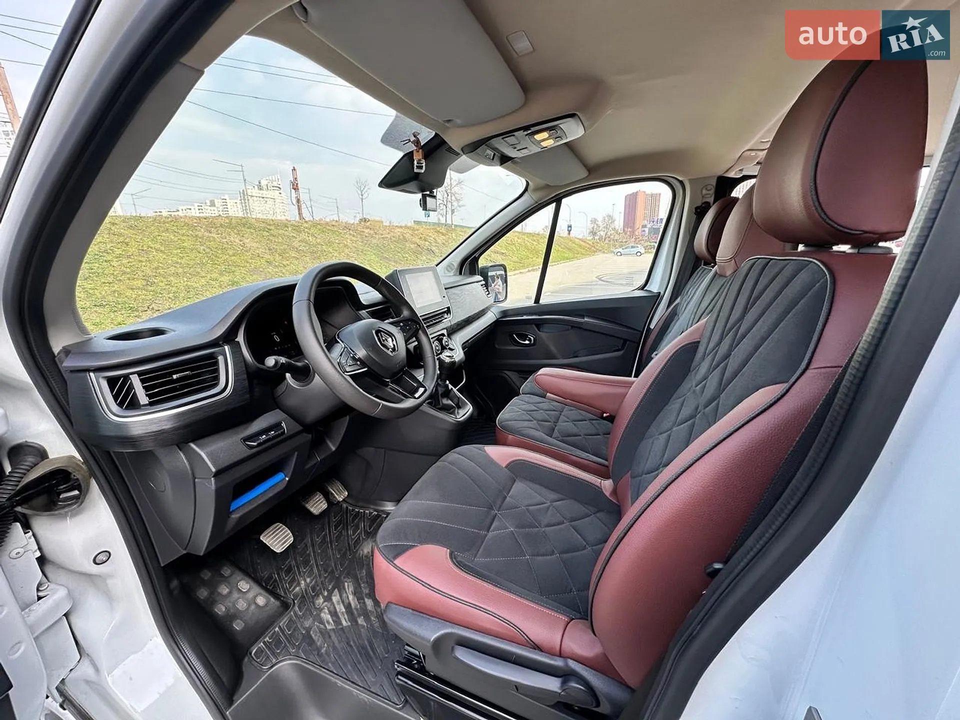 2022 Renault Trafic - мініатюра 18