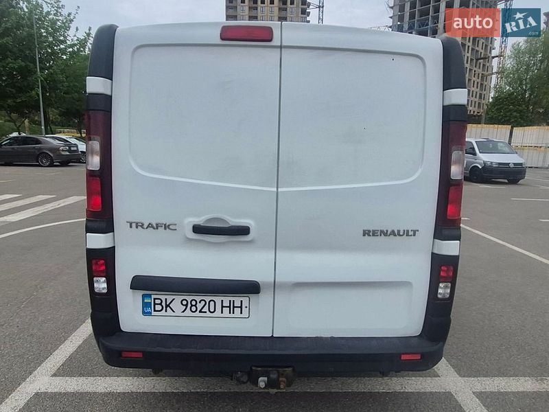 Грузовой фургон Renault Trafic 2017 в Киеве