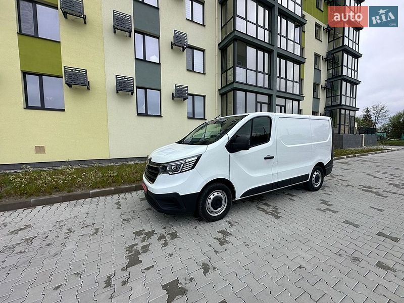 Грузовой фургон Renault Trafic 2023 в Киеве