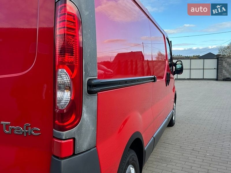 Грузовой фургон Renault Trafic 2013 в Луцке