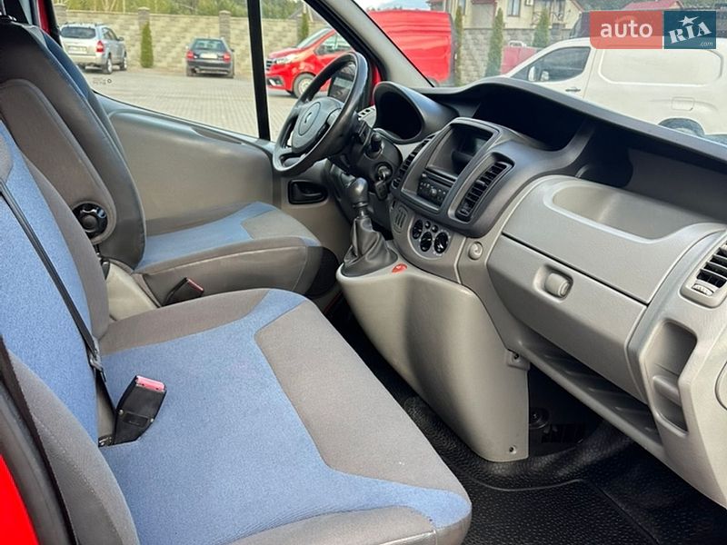 Грузовой фургон Renault Trafic 2013 в Луцке