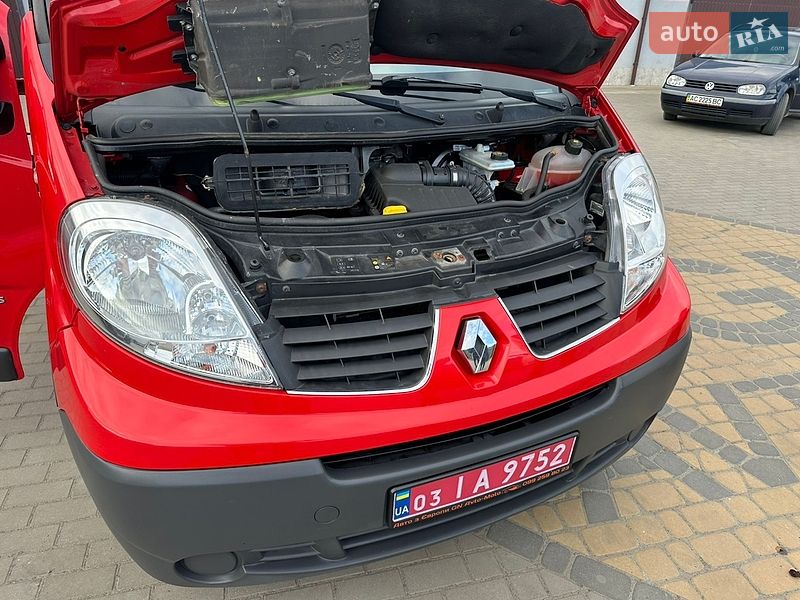 Грузовой фургон Renault Trafic 2013 в Луцке