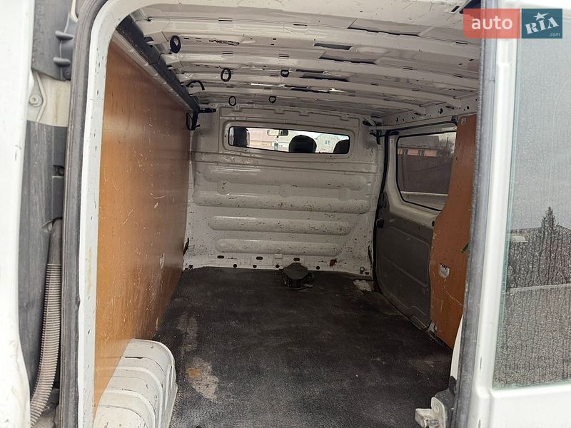 Грузовой фургон Renault Trafic 2012 в Красилове