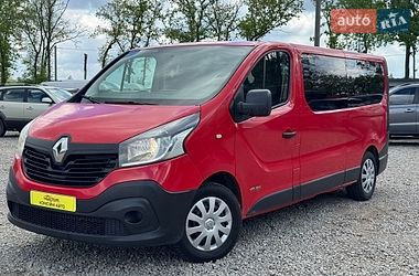 Мінівен Renault Trafic 2016 в Умані