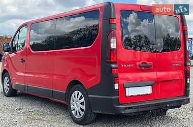 Мінівен Renault Trafic 2016 в Умані
